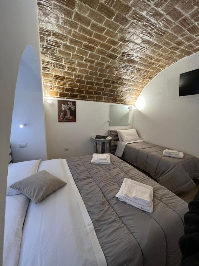 לינה וארוחת בוקר L Antico Soffitto טרופאה מראה חיצוני תמונה
