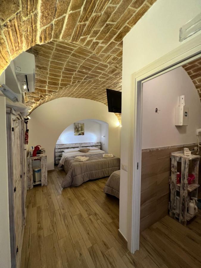 לינה וארוחת בוקר L Antico Soffitto טרופאה מראה חיצוני תמונה