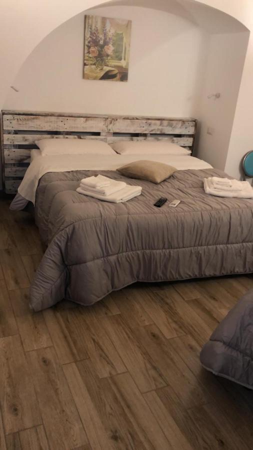 לינה וארוחת בוקר L Antico Soffitto טרופאה מראה חיצוני תמונה