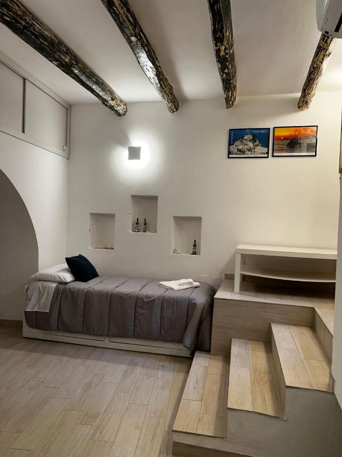 לינה וארוחת בוקר L Antico Soffitto טרופאה מראה חיצוני תמונה